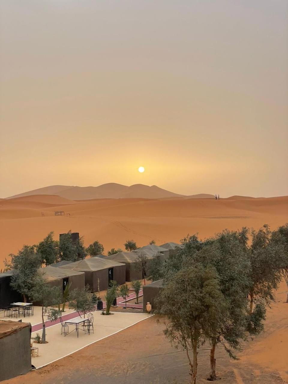 Merzouga Camel Trekking Camp Exterior photo